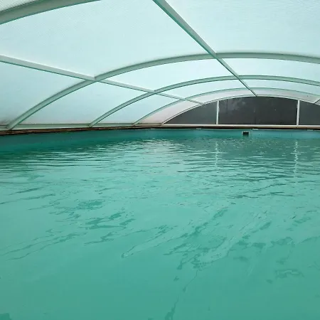 Maison & 14 Pers Avec Piscine Privee Securisee Holiday home Sampzon